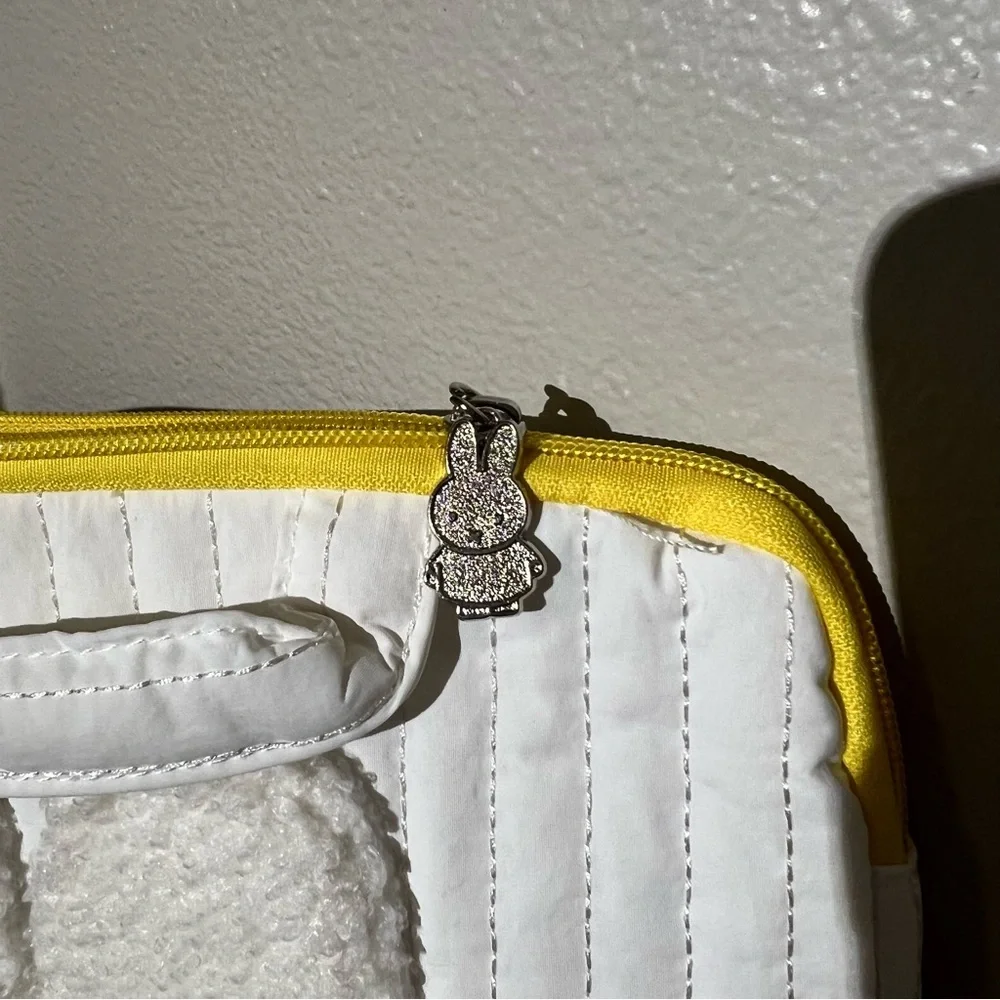 Miffy Puffy White Fluffy Textured Laptop Tablet Bag
